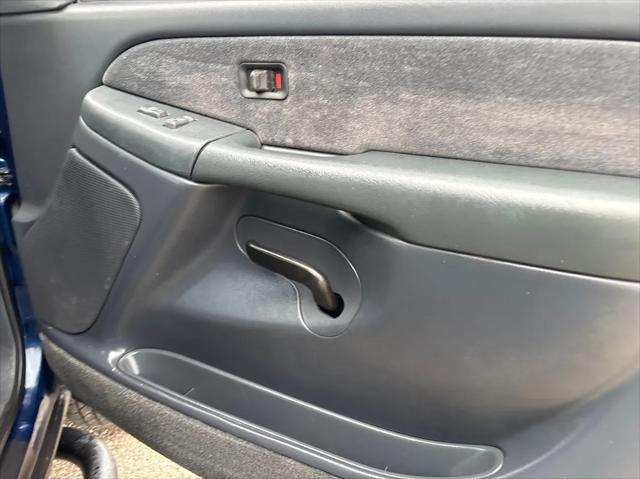 used 2001 Chevrolet Silverado 2500 car, priced at $8,988