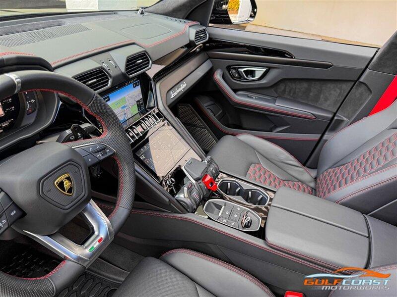 used 2024 Lamborghini Urus car, priced at $279,995