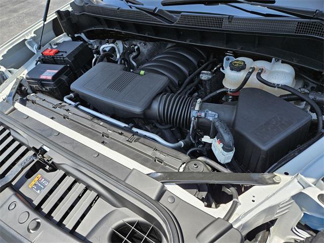 used 2024 Chevrolet Silverado 1500 car, priced at $32,991