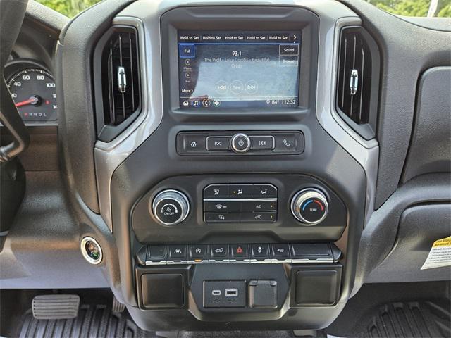 used 2024 Chevrolet Silverado 1500 car, priced at $32,991