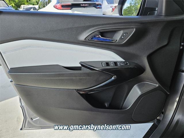 new 2025 Chevrolet Trax car, priced at $25,485