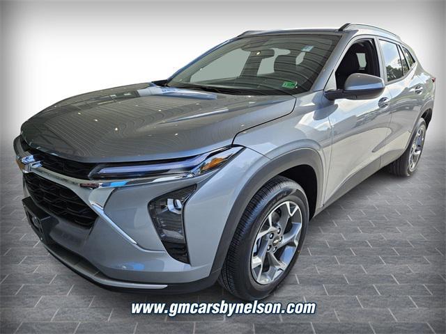 new 2025 Chevrolet Trax car, priced at $25,485