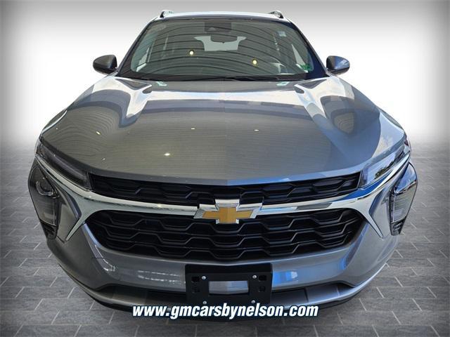new 2025 Chevrolet Trax car, priced at $25,485