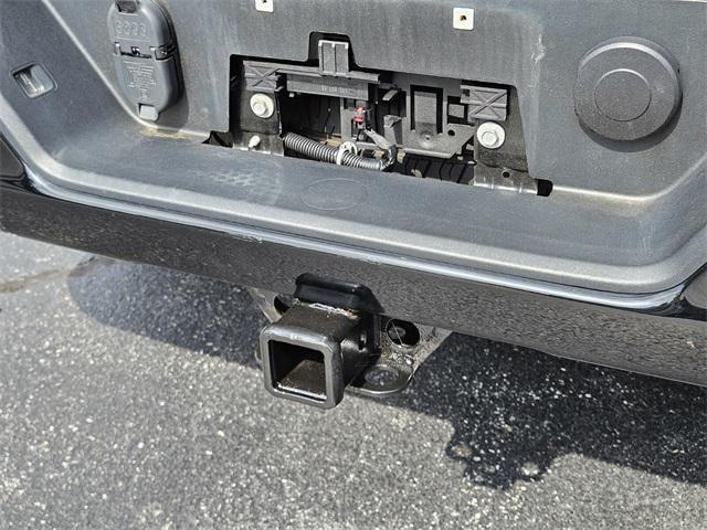 used 2022 Chevrolet Silverado 1500 car, priced at $45,991