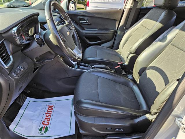 used 2022 Chevrolet Trax car, priced at $18,991