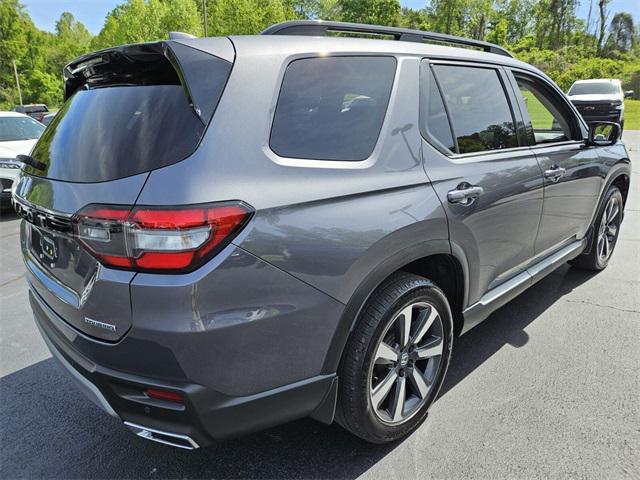 used 2025 Honda Pilot car, priced at $45,991