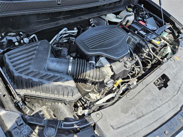 used 2023 Cadillac XT6 car, priced at $46,991