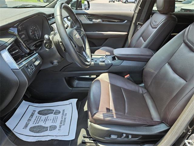 used 2023 Cadillac XT6 car, priced at $46,991