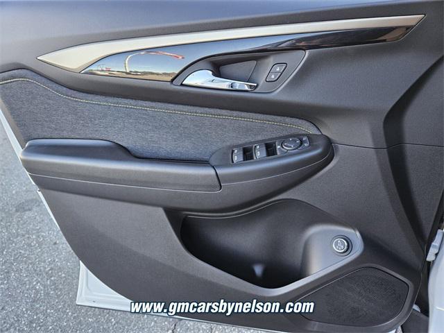 new 2025 Chevrolet TrailBlazer car, priced at $32,830