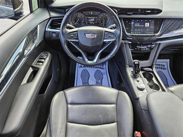 used 2023 Cadillac XT6 car, priced at $39,991