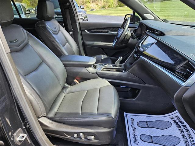 used 2023 Cadillac XT6 car, priced at $39,991