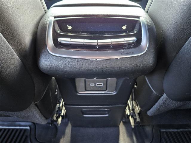 used 2023 Cadillac XT6 car, priced at $39,991