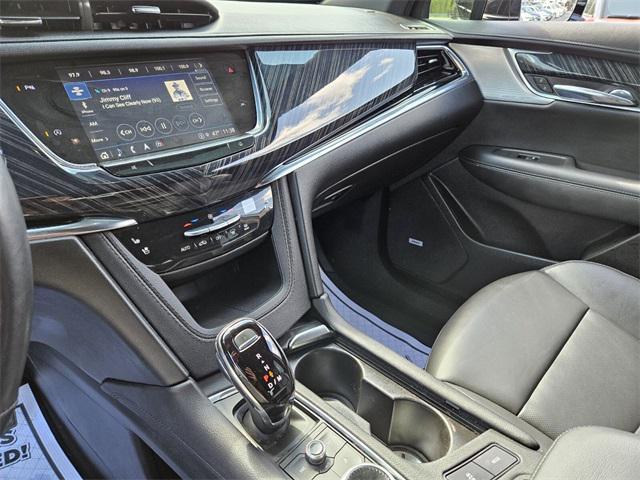 used 2023 Cadillac XT6 car, priced at $39,991