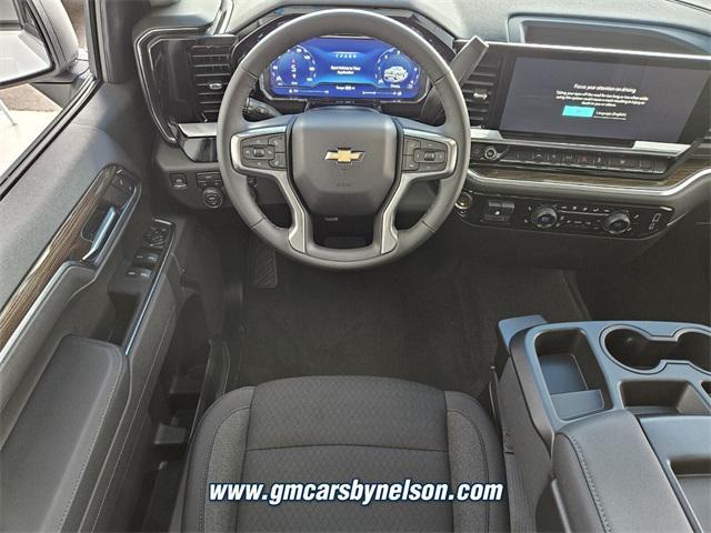 new 2025 Chevrolet Silverado 1500 car, priced at $55,995