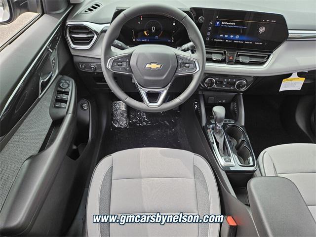 new 2025 Chevrolet TrailBlazer car, priced at $30,080