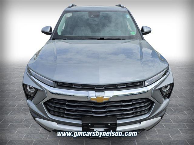 new 2025 Chevrolet TrailBlazer car, priced at $30,080