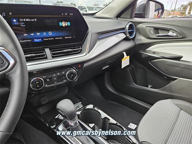 new 2025 Chevrolet Trax car, priced at $25,260
