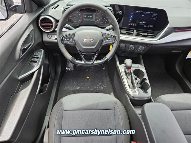 new 2025 Chevrolet Trax car, priced at $25,085