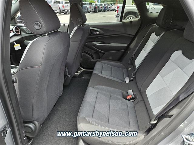 new 2025 Chevrolet Trax car, priced at $25,085