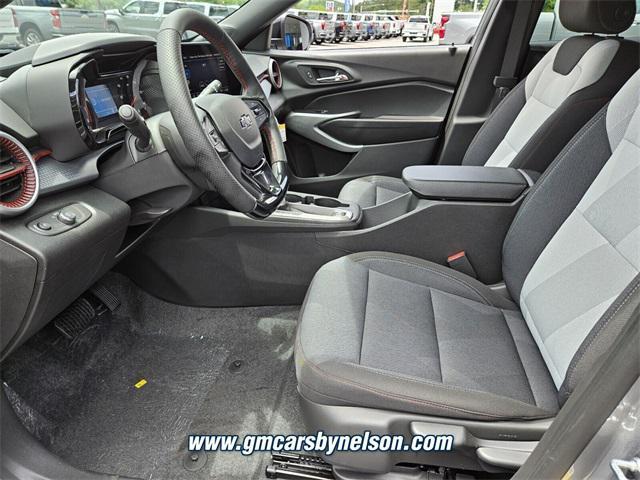 new 2025 Chevrolet Trax car, priced at $25,085
