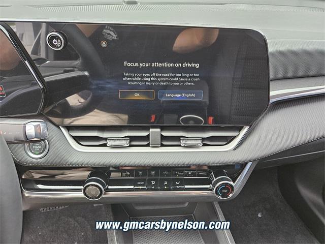 new 2025 Chevrolet Equinox car, priced at $29,995