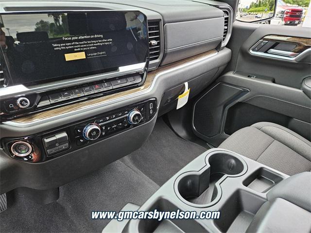 new 2025 GMC Sierra 1500 car, priced at $57,095