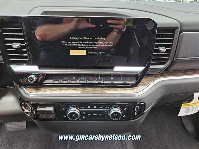 new 2025 GMC Sierra 1500 car, priced at $57,095
