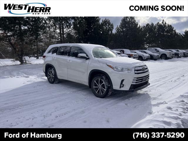 used 2017 Toyota Highlander car, priced at $24,966