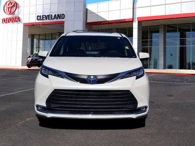 used 2021 Toyota Sienna car, priced at $35,993