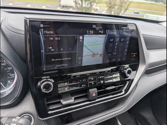 used 2021 Toyota Highlander car, priced at $32,994