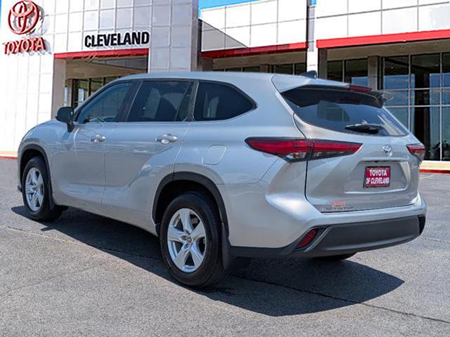 used 2023 Toyota Highlander car, priced at $38,993