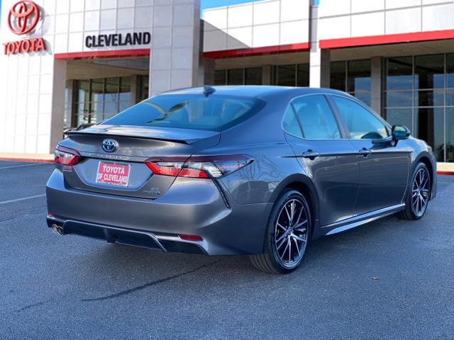 used 2024 Toyota Camry Hybrid car, priced at $32,992