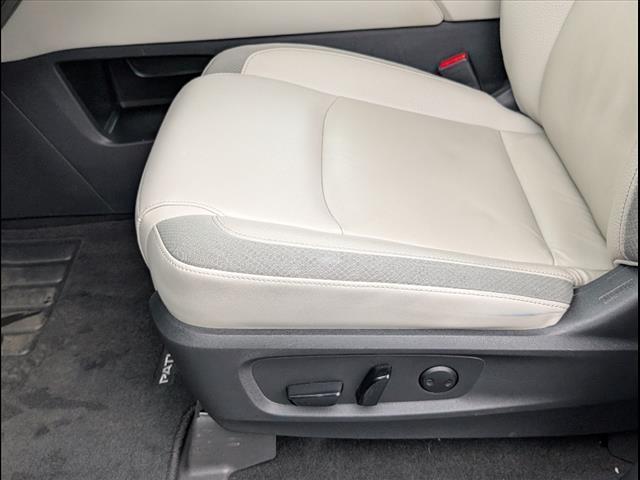 used 2022 Nissan Pathfinder car, priced at $31,995