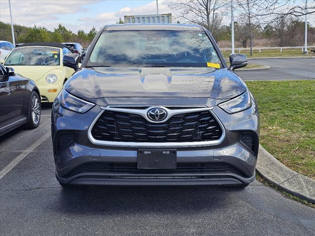 used 2023 Toyota Highlander car, priced at $37,991