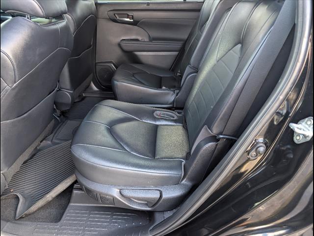 used 2023 Toyota Highlander car, priced at $39,592