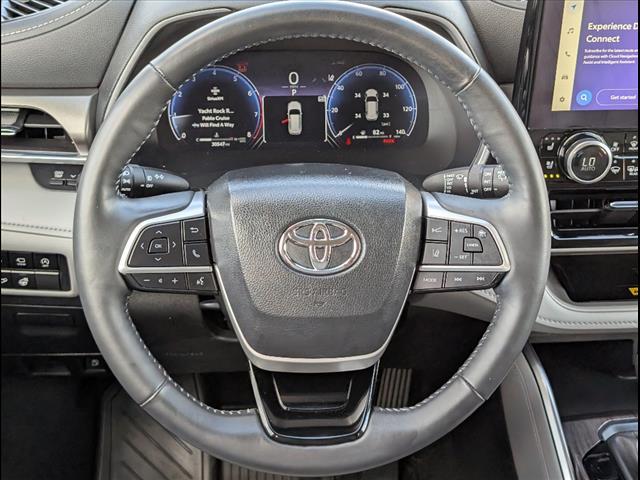 used 2024 Toyota Highlander car, priced at $48,991