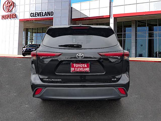 used 2024 Toyota Highlander car, priced at $41,991