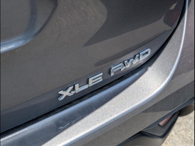 used 2024 Toyota Highlander car, priced at $49,991