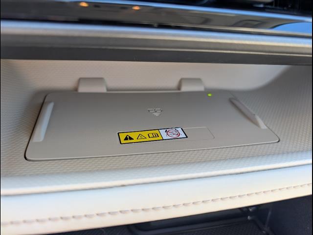 used 2023 Toyota Highlander car, priced at $40,991