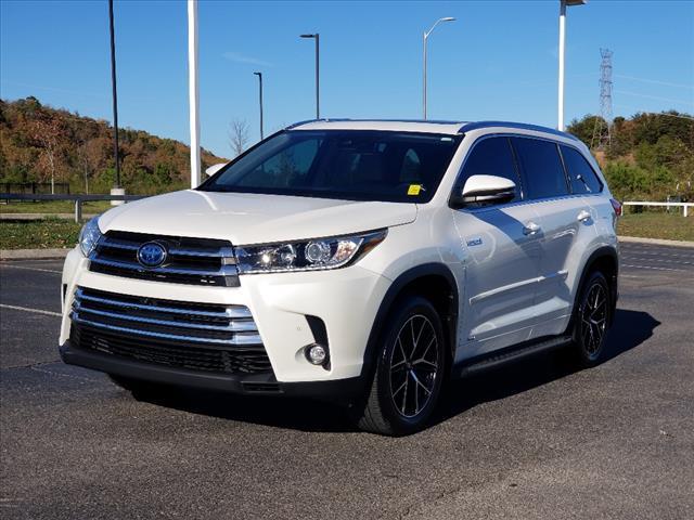 used 2019 Toyota Highlander Hybrid car, priced at $30,991