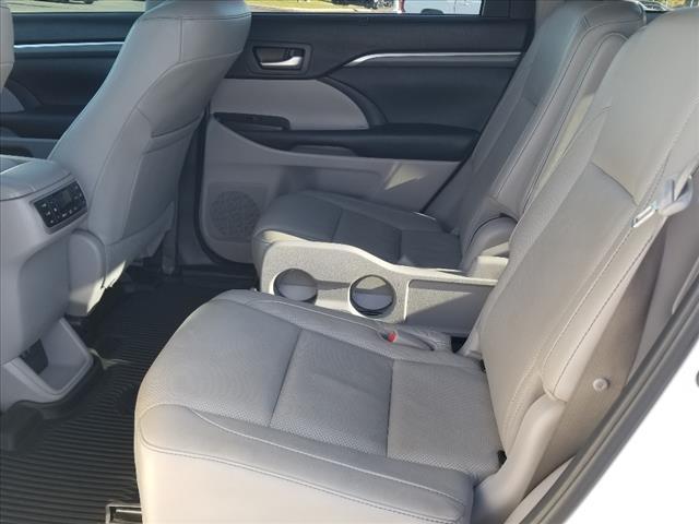 used 2019 Toyota Highlander Hybrid car, priced at $30,991