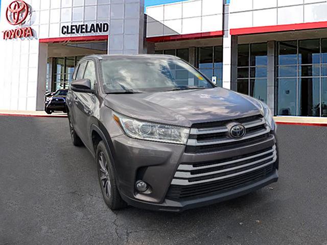 used 2019 Toyota Highlander car, priced at $27,991