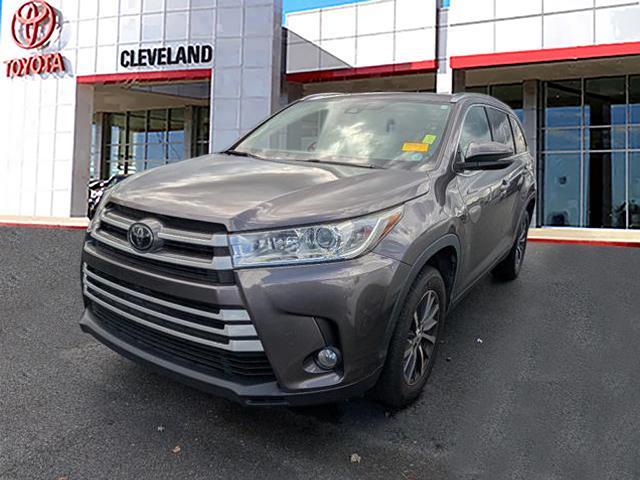 used 2019 Toyota Highlander car, priced at $27,991