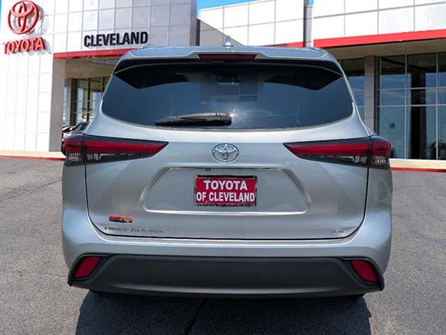 used 2023 Toyota Highlander car, priced at $38,991