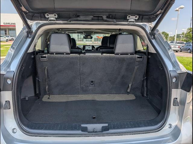 used 2023 Toyota Highlander car, priced at $38,991