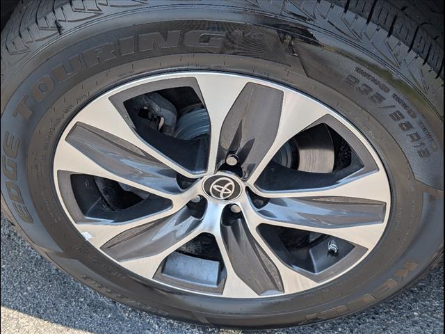 used 2023 Toyota Highlander car, priced at $38,991