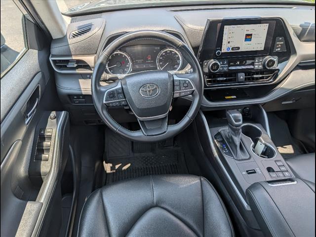 used 2023 Toyota Highlander car, priced at $38,991