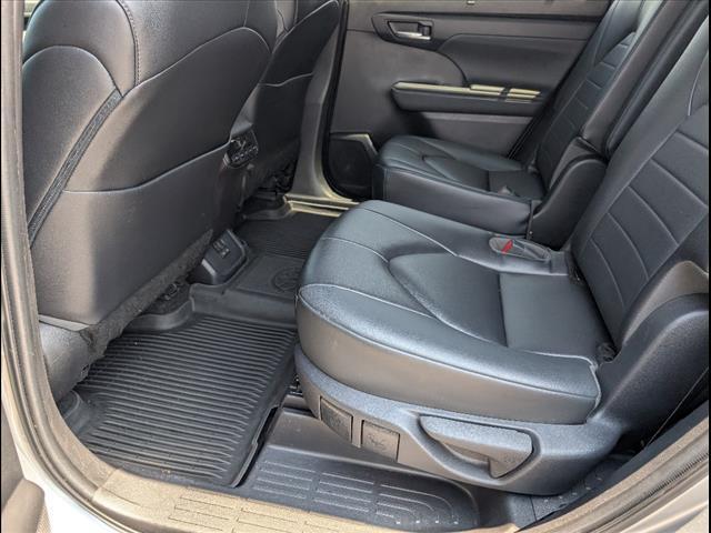 used 2023 Toyota Highlander car, priced at $38,991