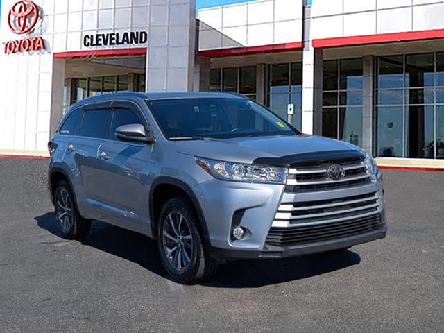 used 2018 Toyota Highlander car, priced at $20,993