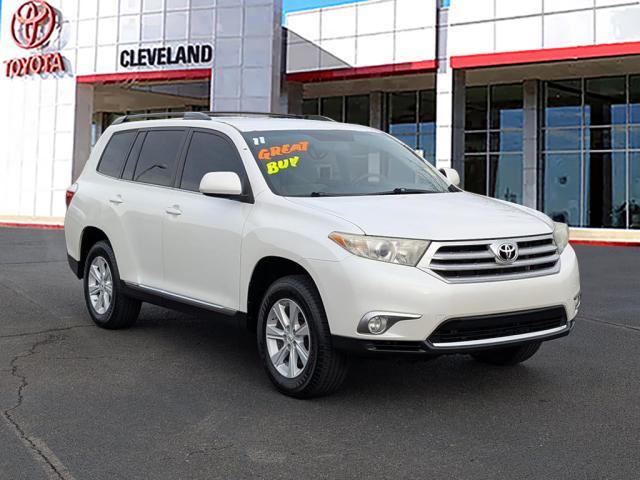 used 2011 Toyota Highlander car, priced at $7,994